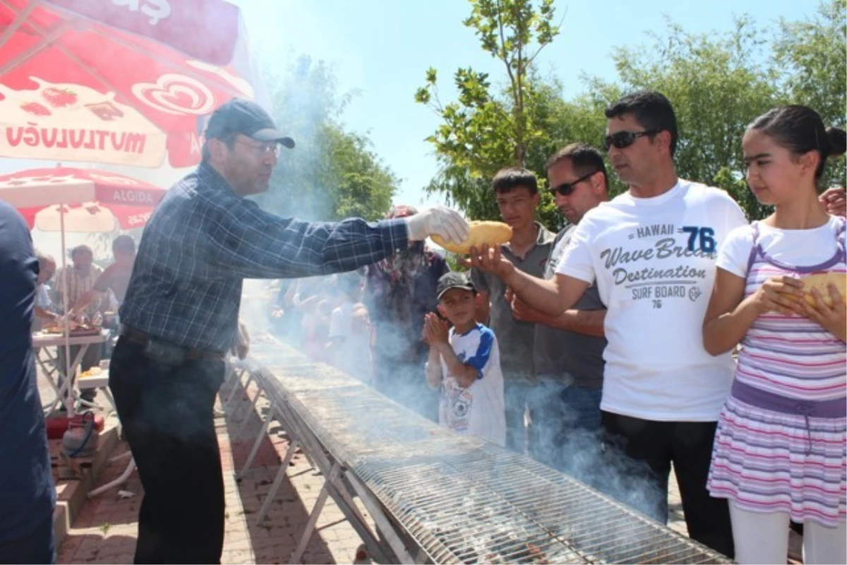 Avanos\'ta Belediye Tarafından Halk Pikniği Etkinliği Düzenlendi