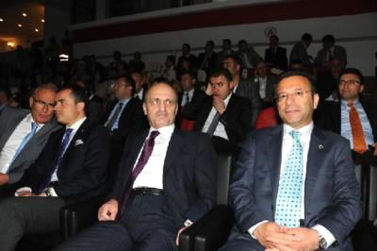 Bakan Kılıç: Milli Takıma Güvenmek Lazım (3)
