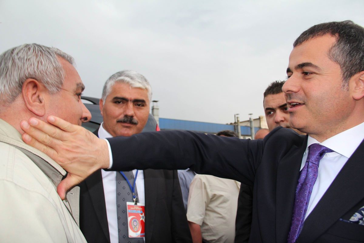 Bakan Kılıç\'tan Milli Takıma ve Abdullah Avcı\'ya Övgüler