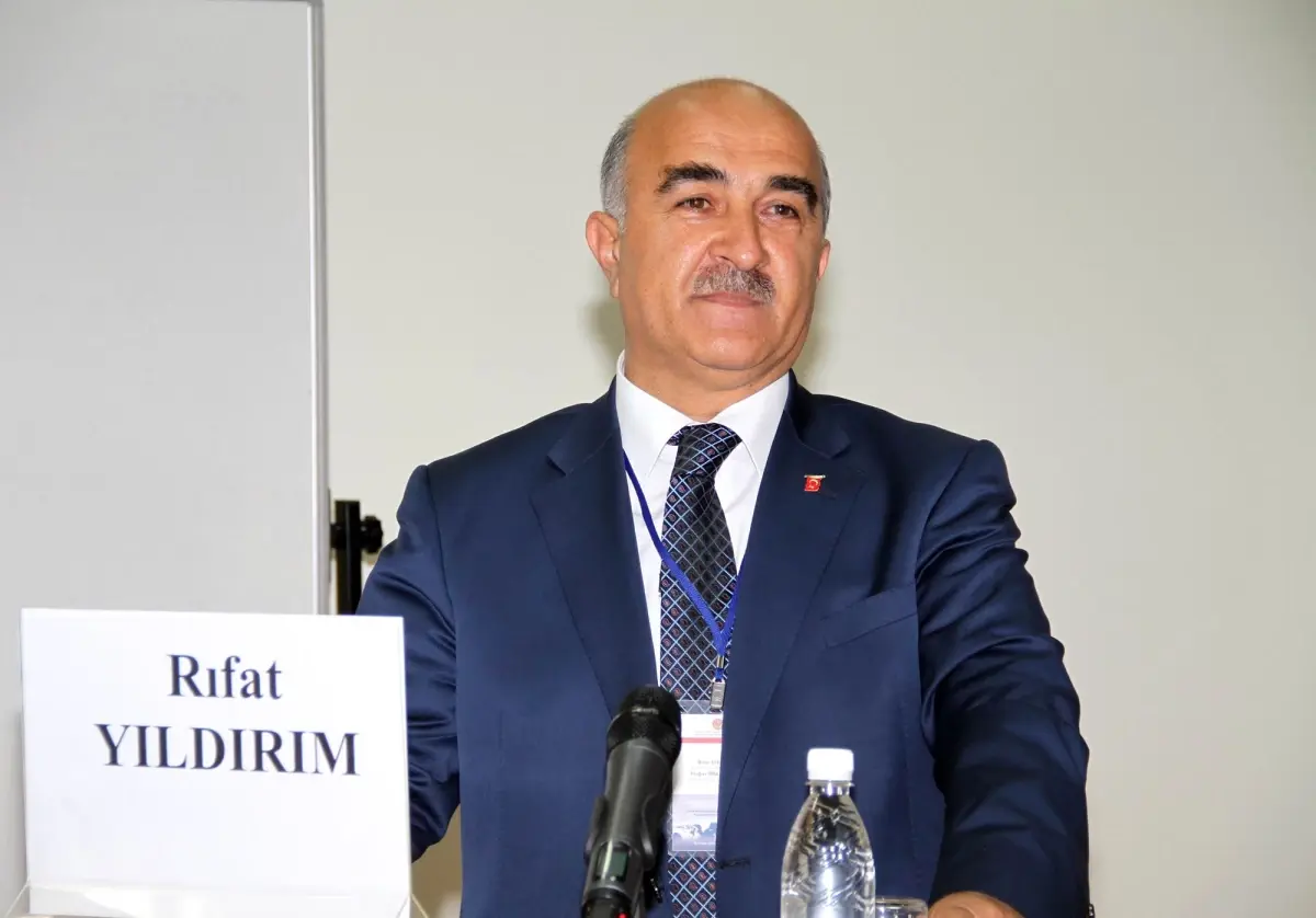 Başkan Yıldırım Yerel Yöentim Dersi Verdi