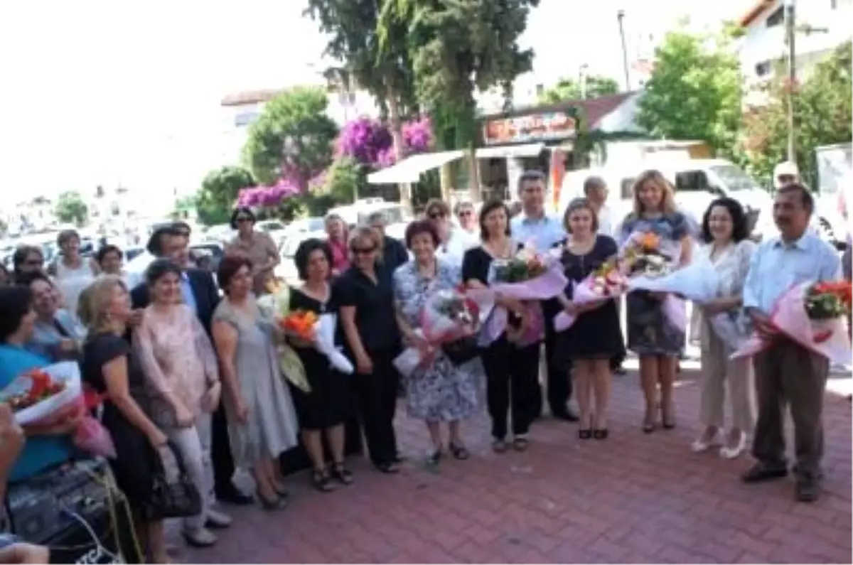 Datçalı Bayanlar El Becerilerini Sergiledi