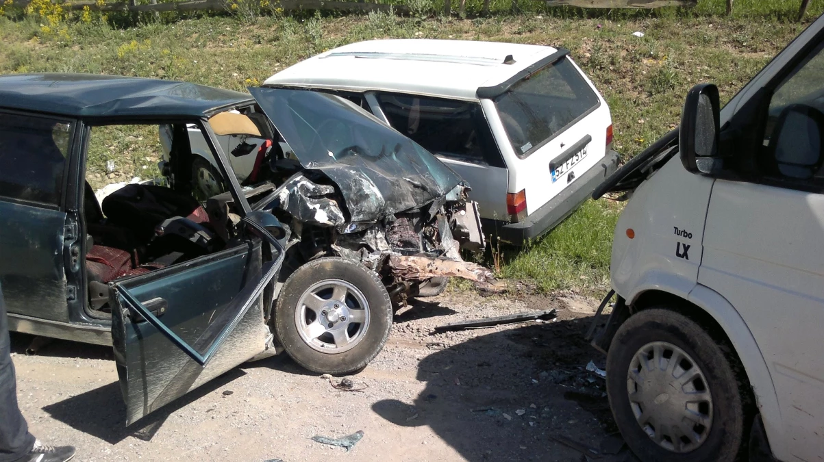 Gümüşhane\'de Trafik Kazası: 7 Yaralı