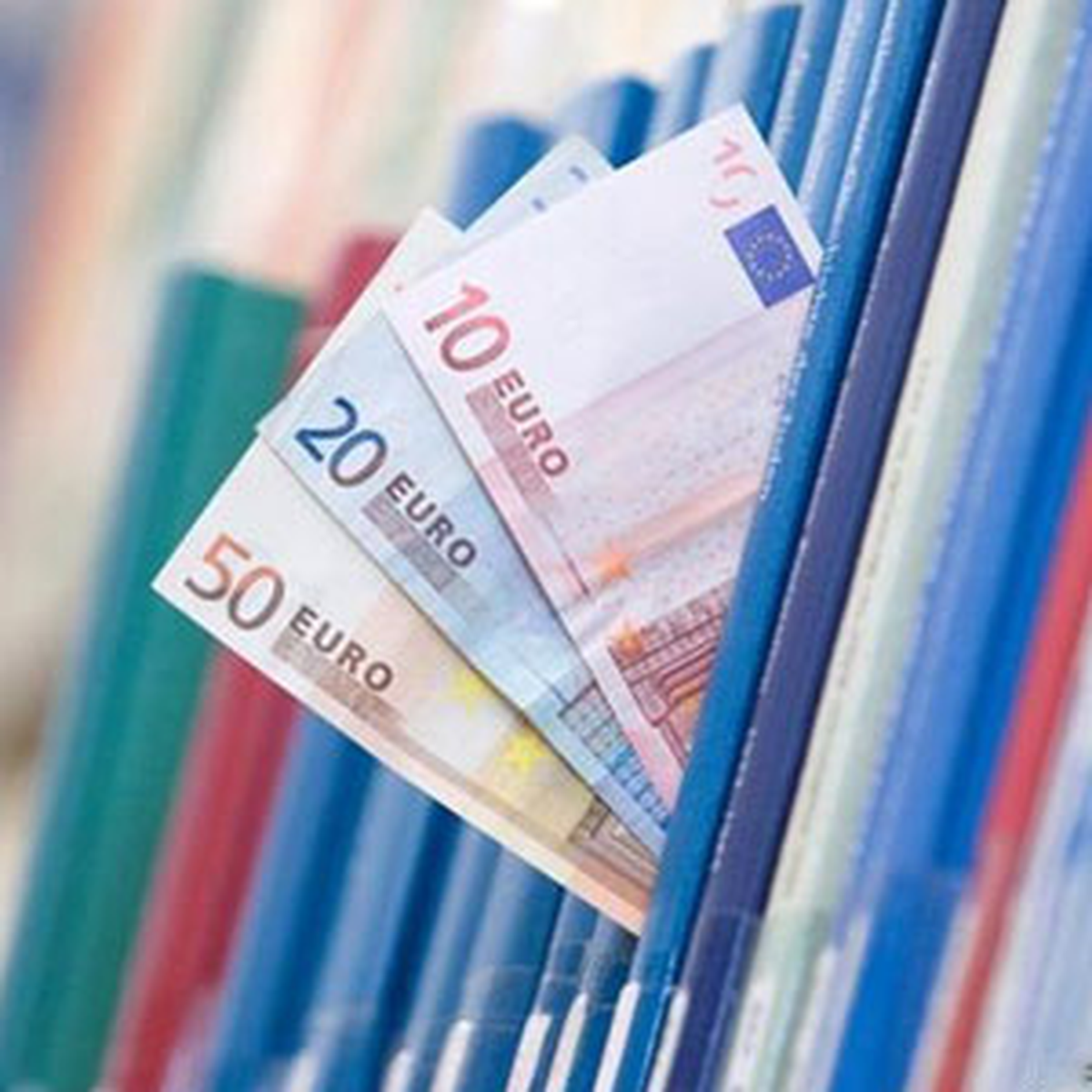 Güney Kıbrıs\'a 640 Milyon Euro\'luk AB Ödeneği