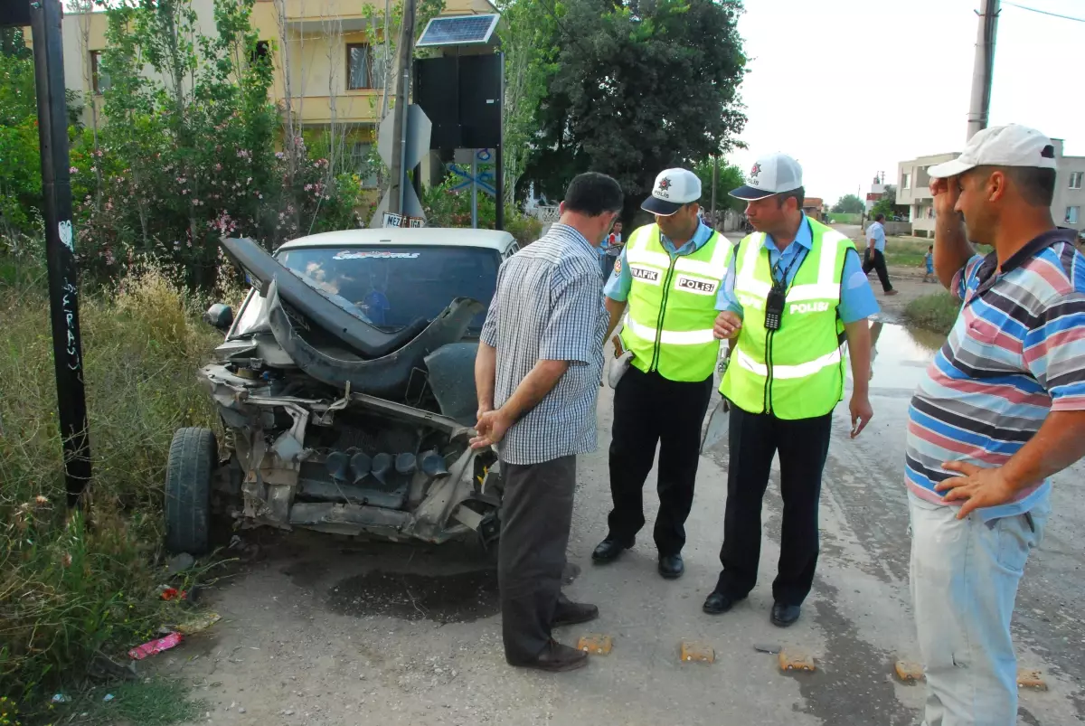 Hurdaya Dönen Araçtan Sağ Çıktı