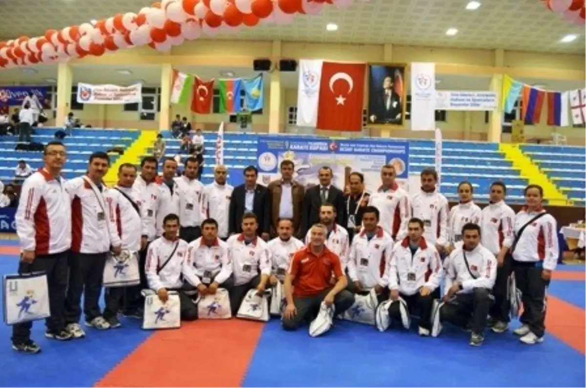 Karate Şöleni Sona Erdi