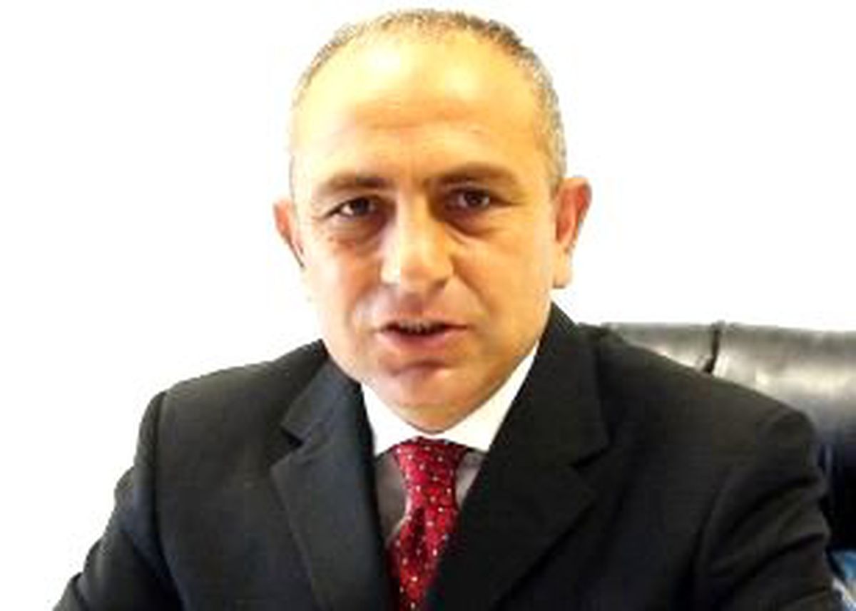 Köle Suçlamasına Okkalı Cevap