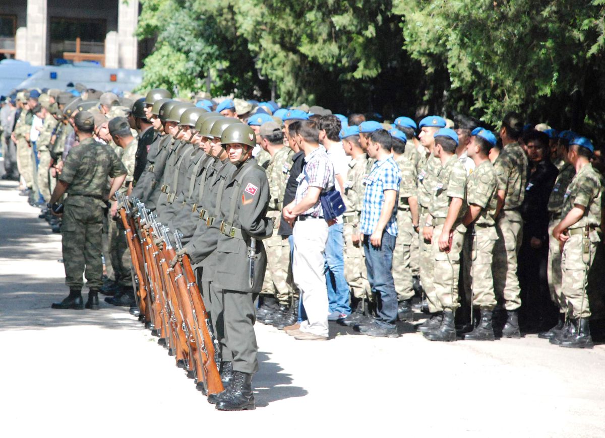 Şehitler Memleketlerine Uğurlandı