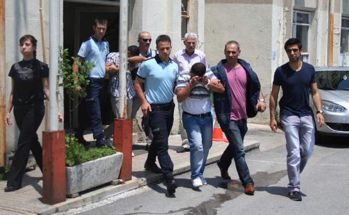 Sokak Ortasındaki Cinayetle İlgili 3 Kişi Tutuklandı