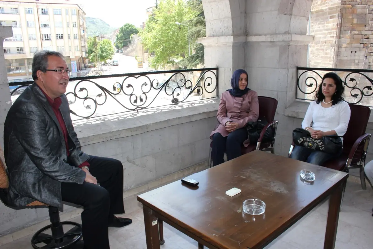 AK Parti Yöneticileri, Belediye Başkanı Ünver'i Ziyaret Etti