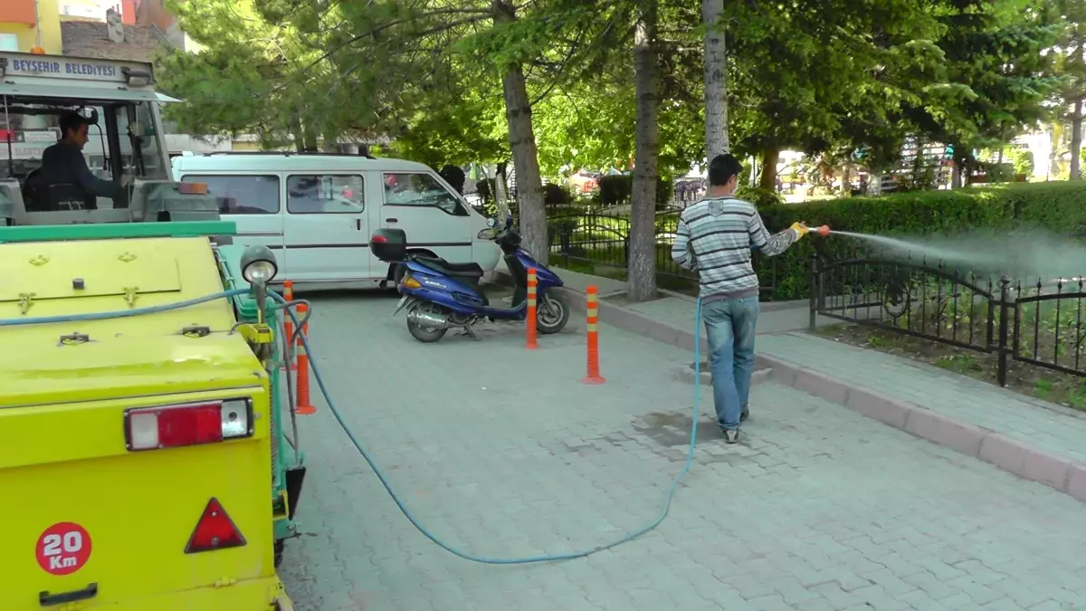 Beyşehir'de İlaçlama Çalışmaları Yoğunlaştırıldı