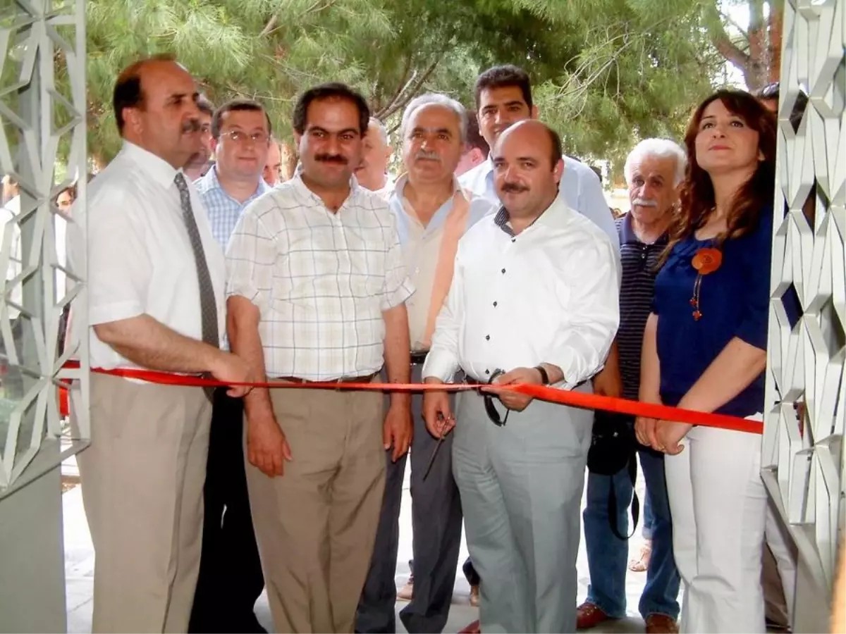 Burhaniye Lisesi Öğrencileri Sergi Açtı