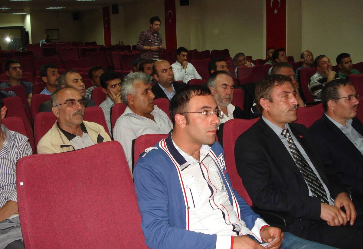 Elektrikçiler Odası\'ndan Eğitim Semineri