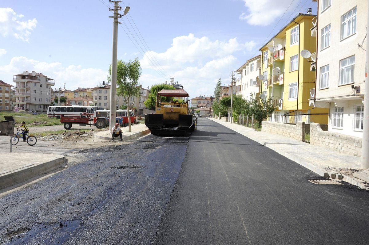 Karaman Belediyesi\'nin Asfalt Çalışmaları