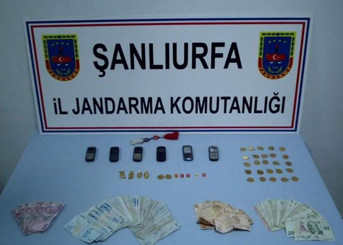 214 Bin Lira Dolandıran Sahte Hakim ve Savcı Yakalandı