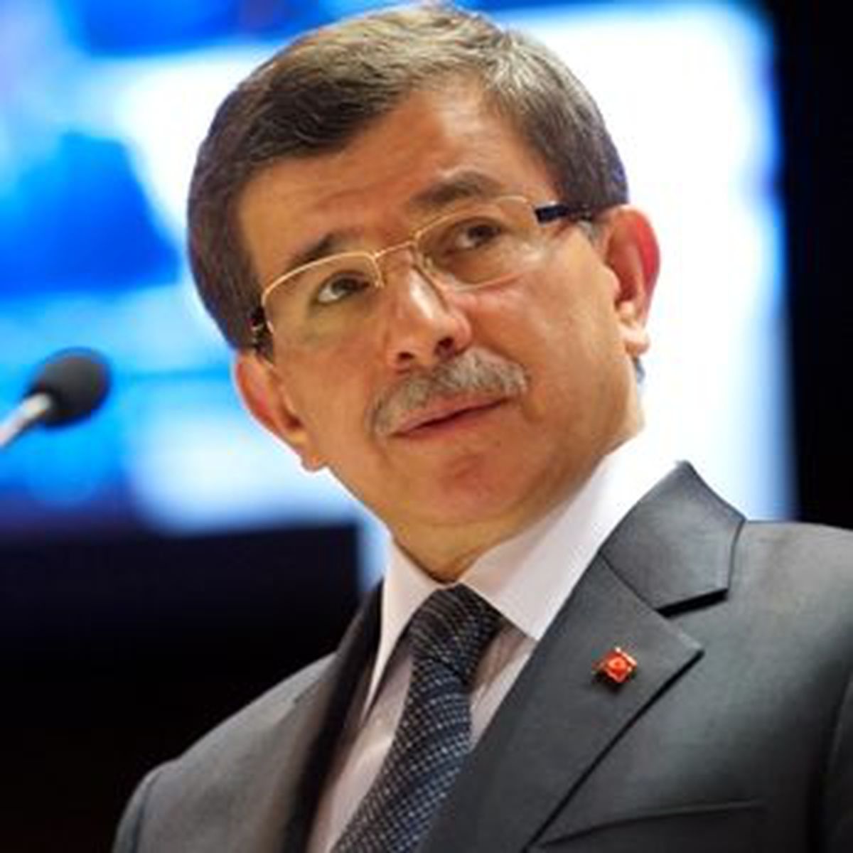 Bakan Davutoğlu Hakkında Verilen Gensoru