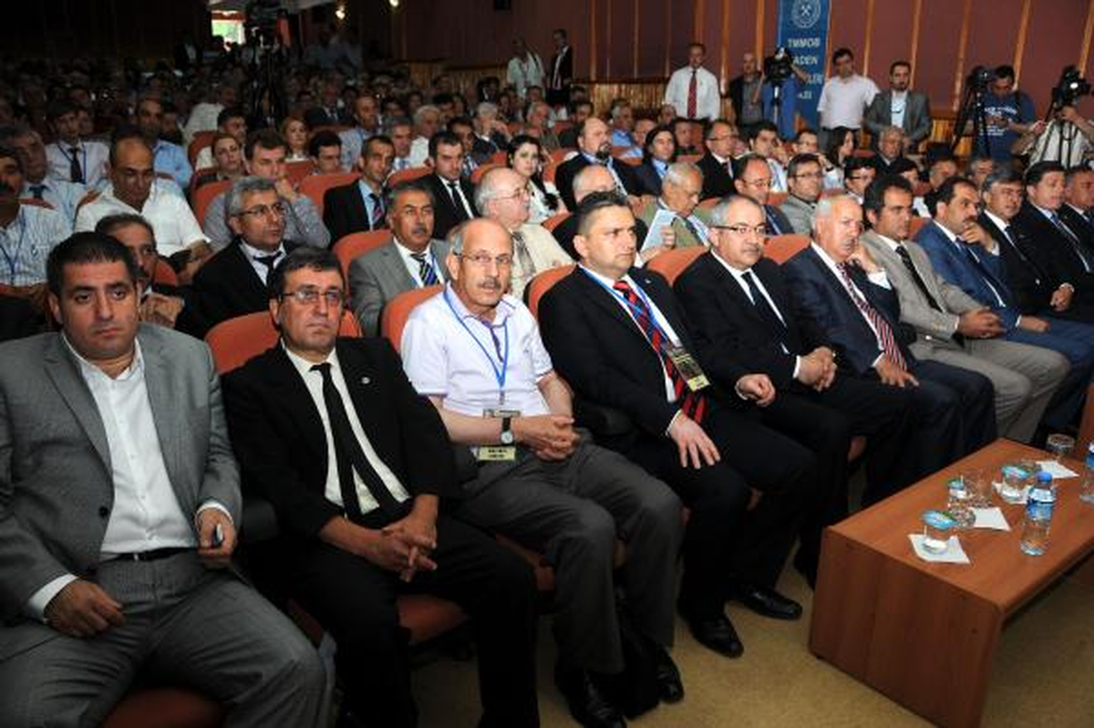 Bakan Yardımcısı: Kongreye Katılanların Konuşma Metinlerini Düzenlemek Lazım
