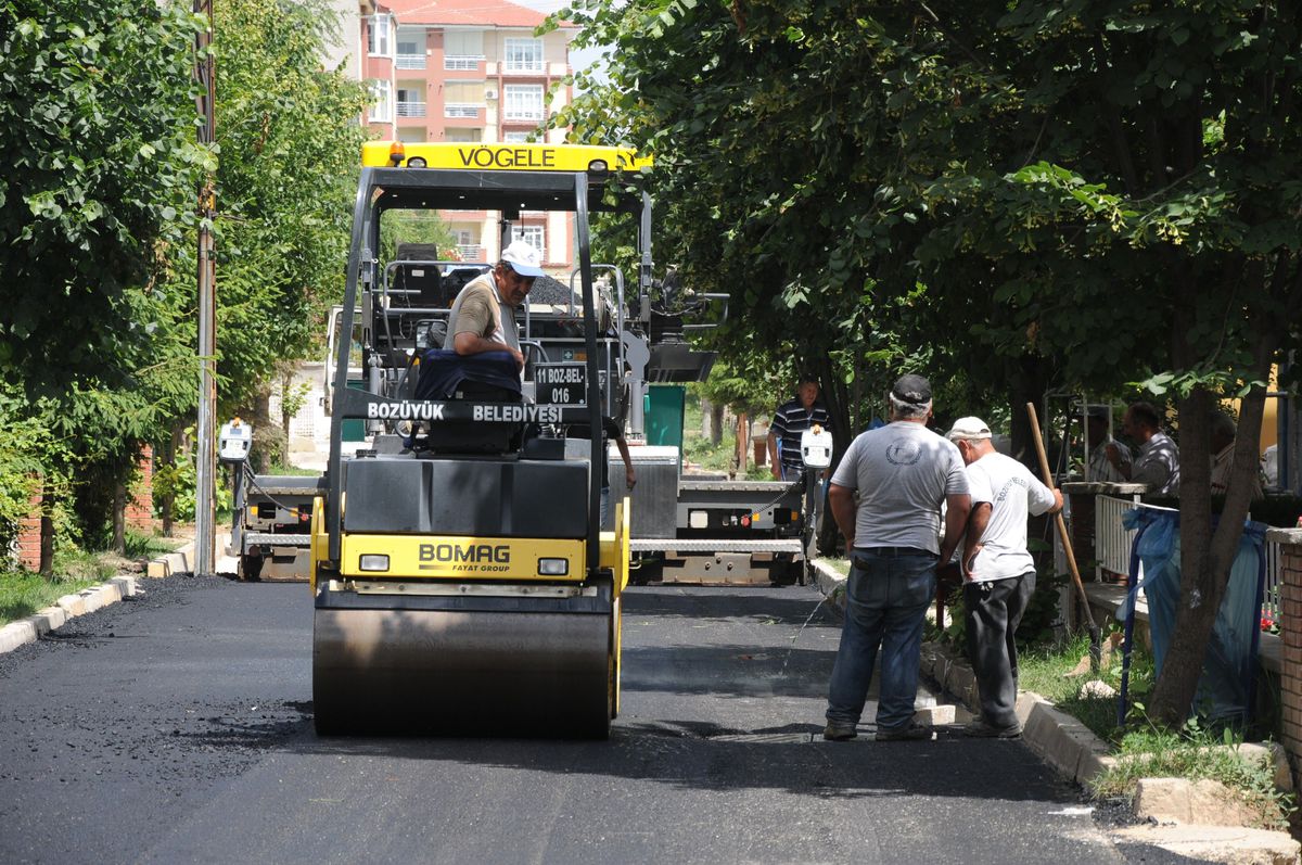 Bozüyük\'te Asfalt Sezonu Başladı