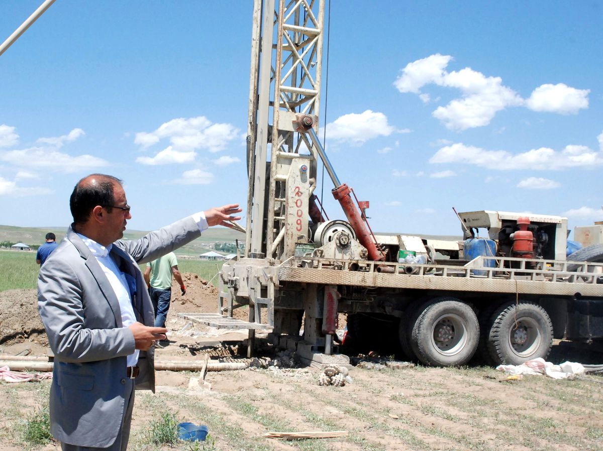 Çelebibağı\'nda İçme Suyu Sondaj Çalışmaları