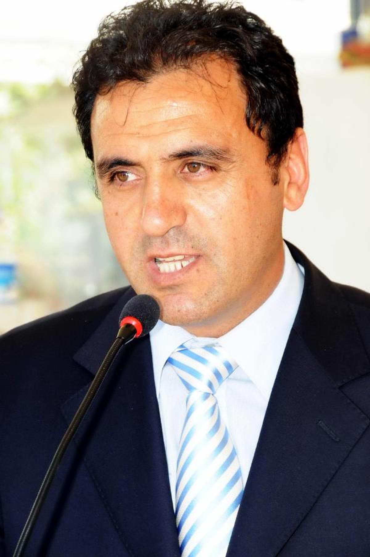 CHP\'li Başkan Saruhan Görevine Döndü