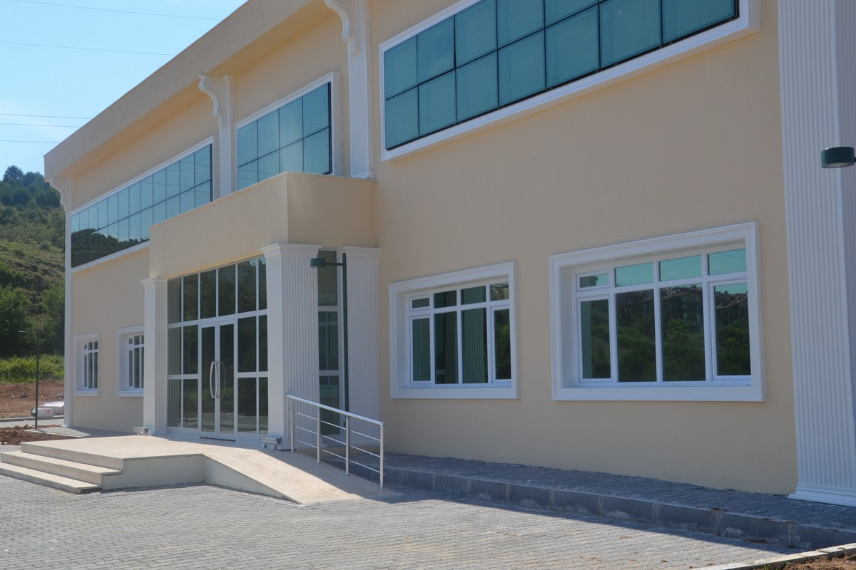 Çomü Deney Hayvanı Yetiştirecek