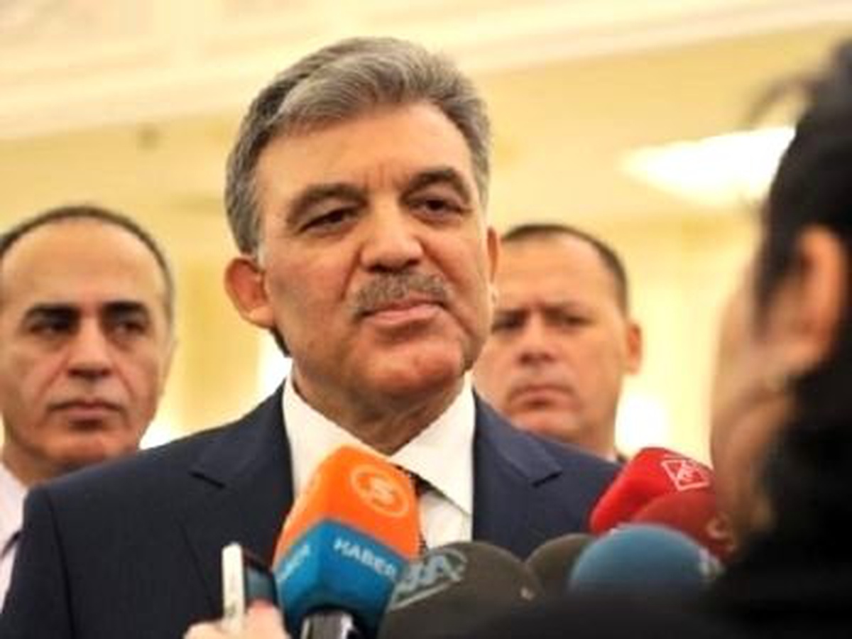 Cumhurbaşkanı Gül, Rezan Yeşilbaş\'ı Kutladı