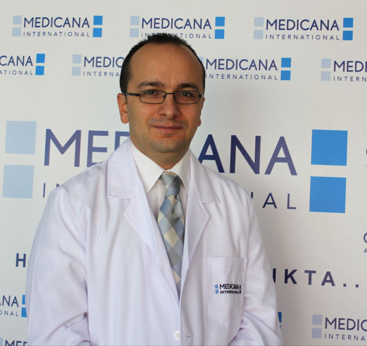 Deniz ve Havuzda Kulak Sağlığına Dikkat