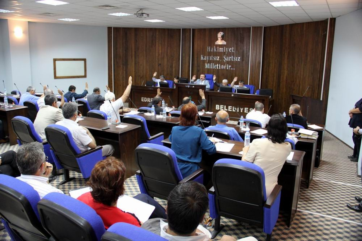 Edremit Belediyesi, Haziran Ayı Meclis Toplantısı\'nı Gerçekleştirdi