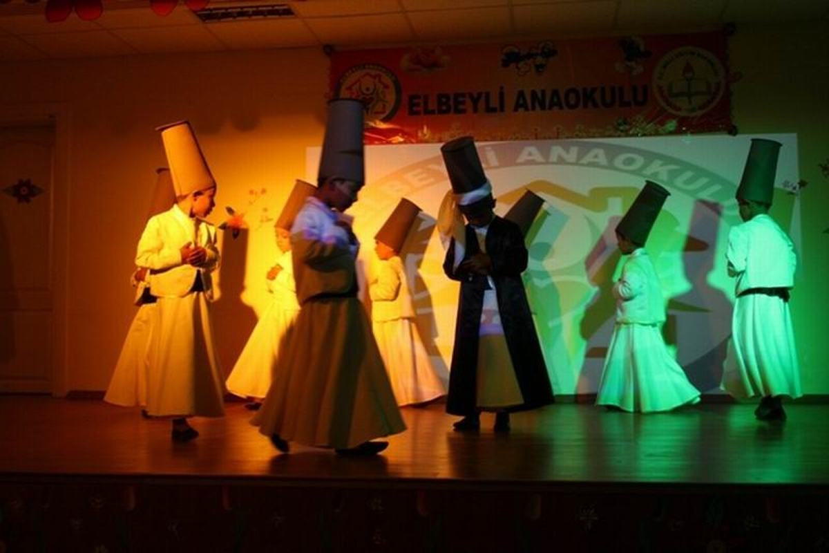 Elbeyli\'de Anaokulu Şenliği