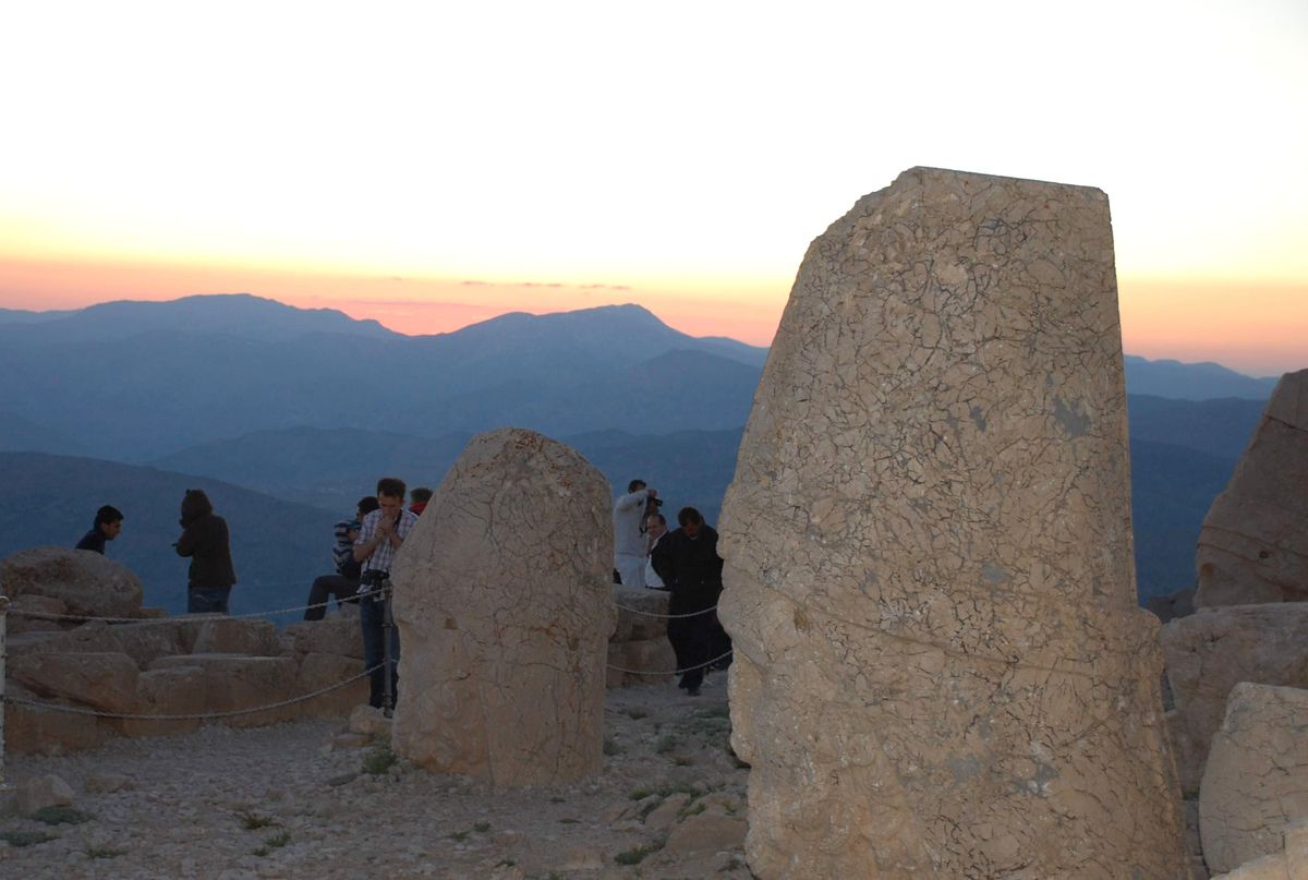 Güneş En Güzel Nemrut\'ta İzleniyor