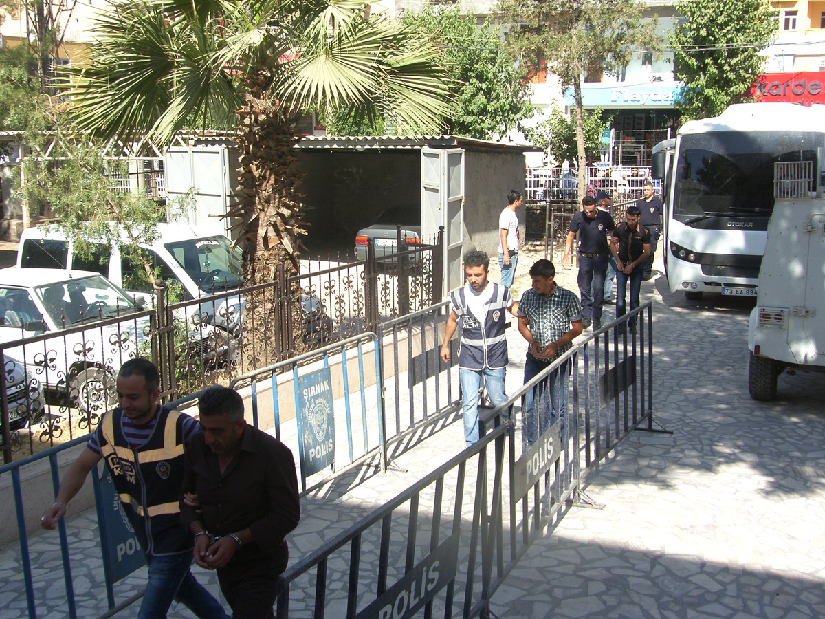 Habur Sınır Kapısı\'nda Rüşvet Operasyonu