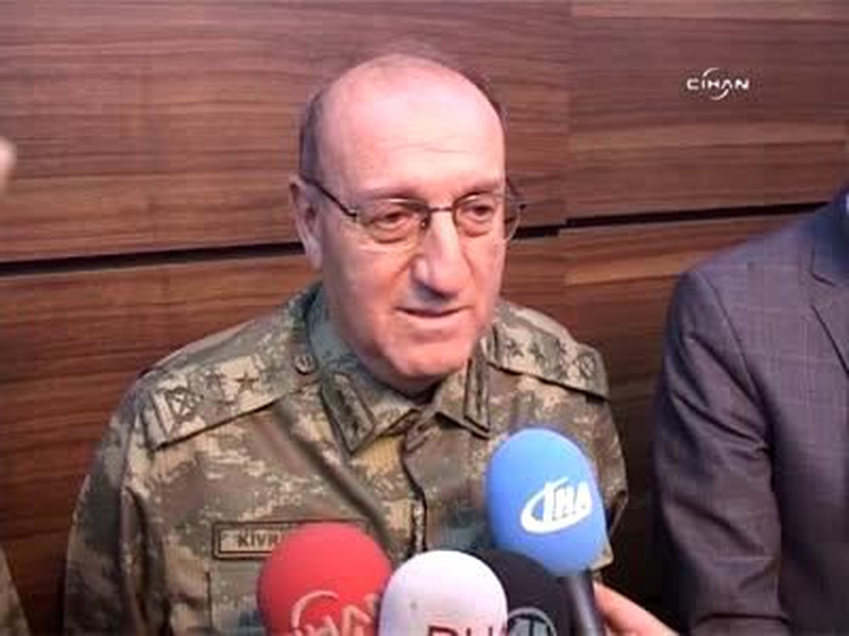 Kara Kuvvetleri Komutanı Orgeneral Hayri Kıvrıkoğlu Bakü\'de