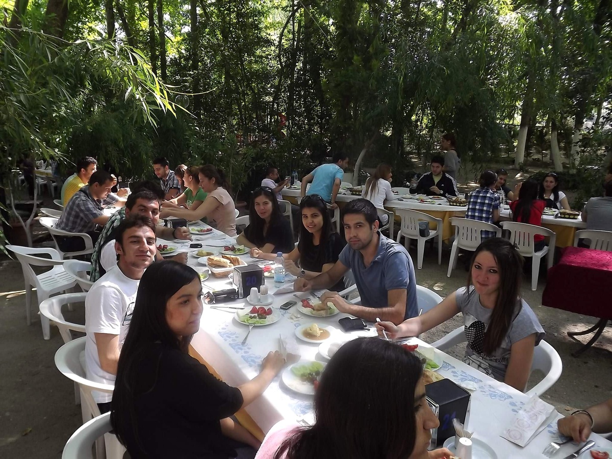 Lider Dershanesinden, Öğrencilerine Piknik Jesti