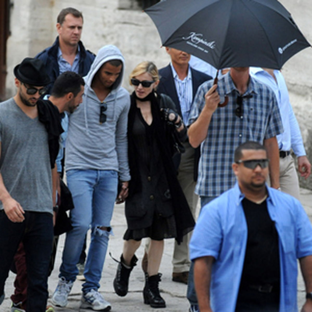 Madonna, Sultanahmet\'te Tarihi Mekanları Gezdi