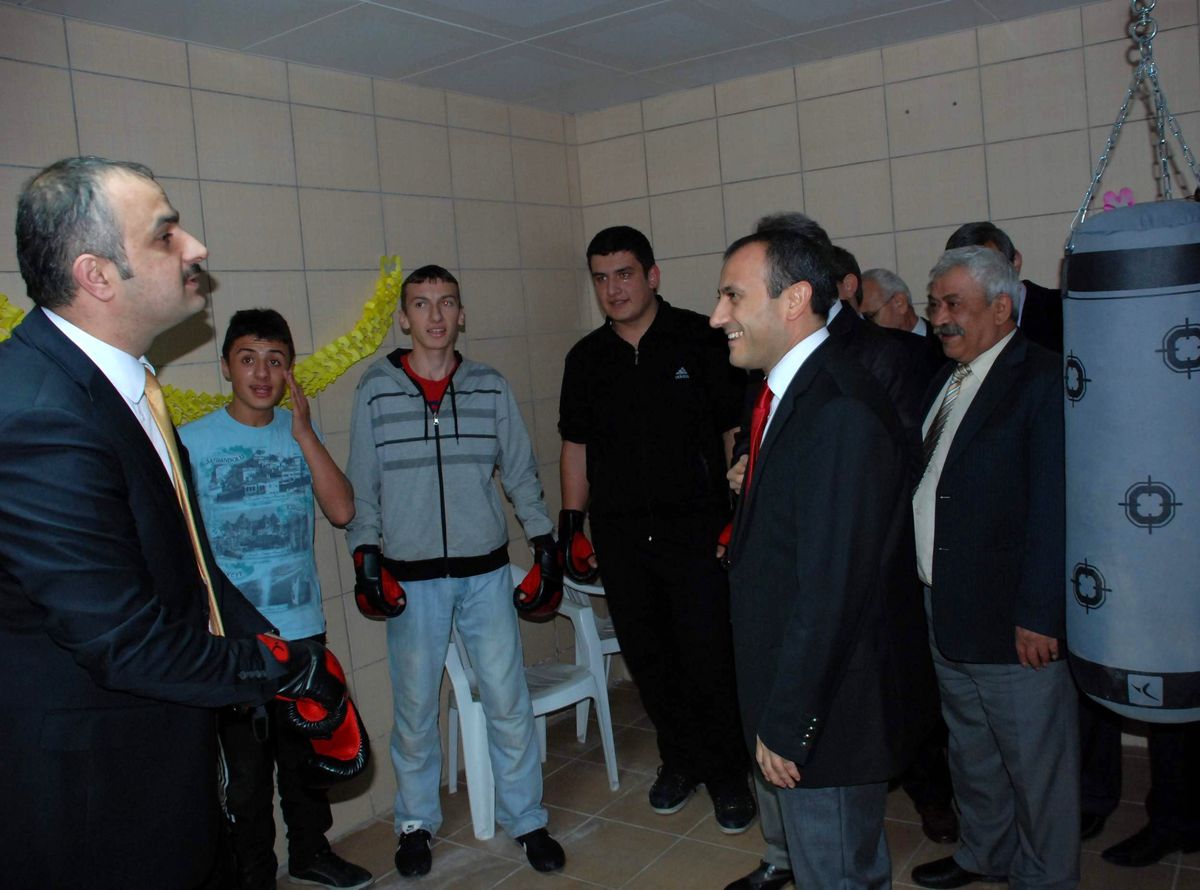 Oflulara Çok Amaçlı Stres Salonu