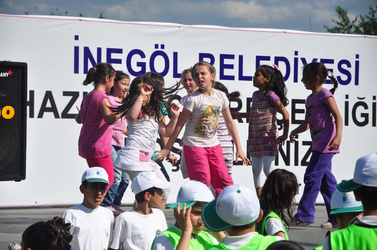 Öğrenciler Çevre Kirliliğine Dikkat Çekti