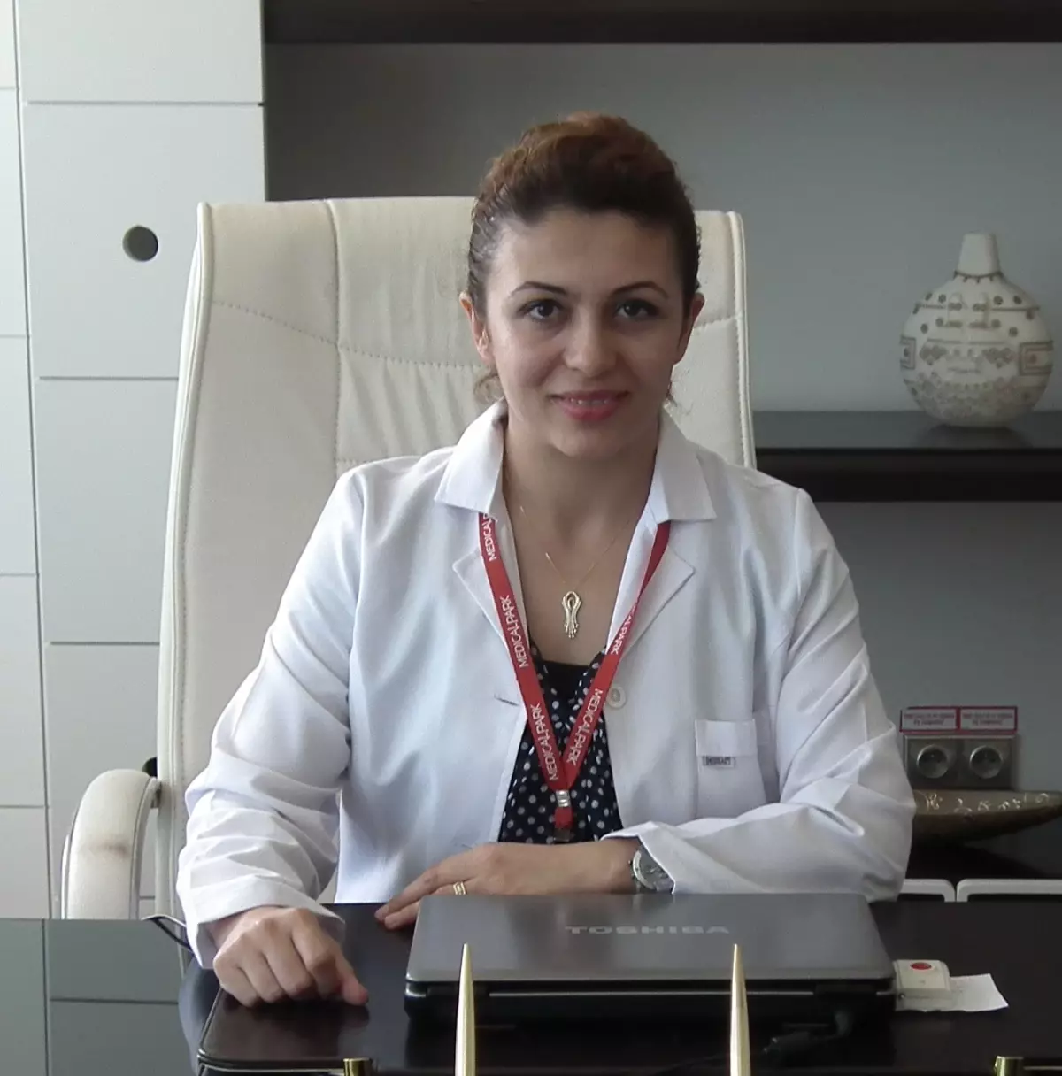 Saç Dökülmesini Önlemek ve Yaşlanmanın Önüne Geçmek Mümkün