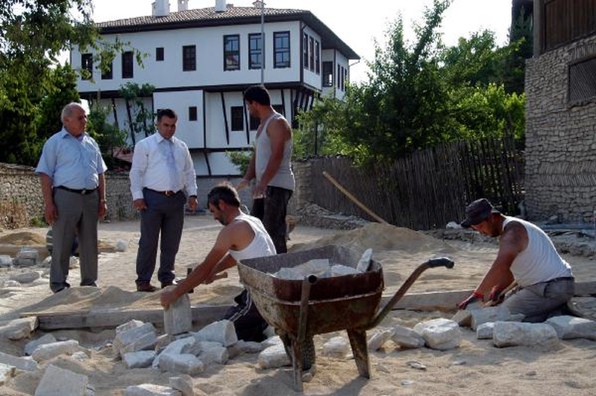 Safranbolu Sokaklarına \'Topuklu\' Ayarı