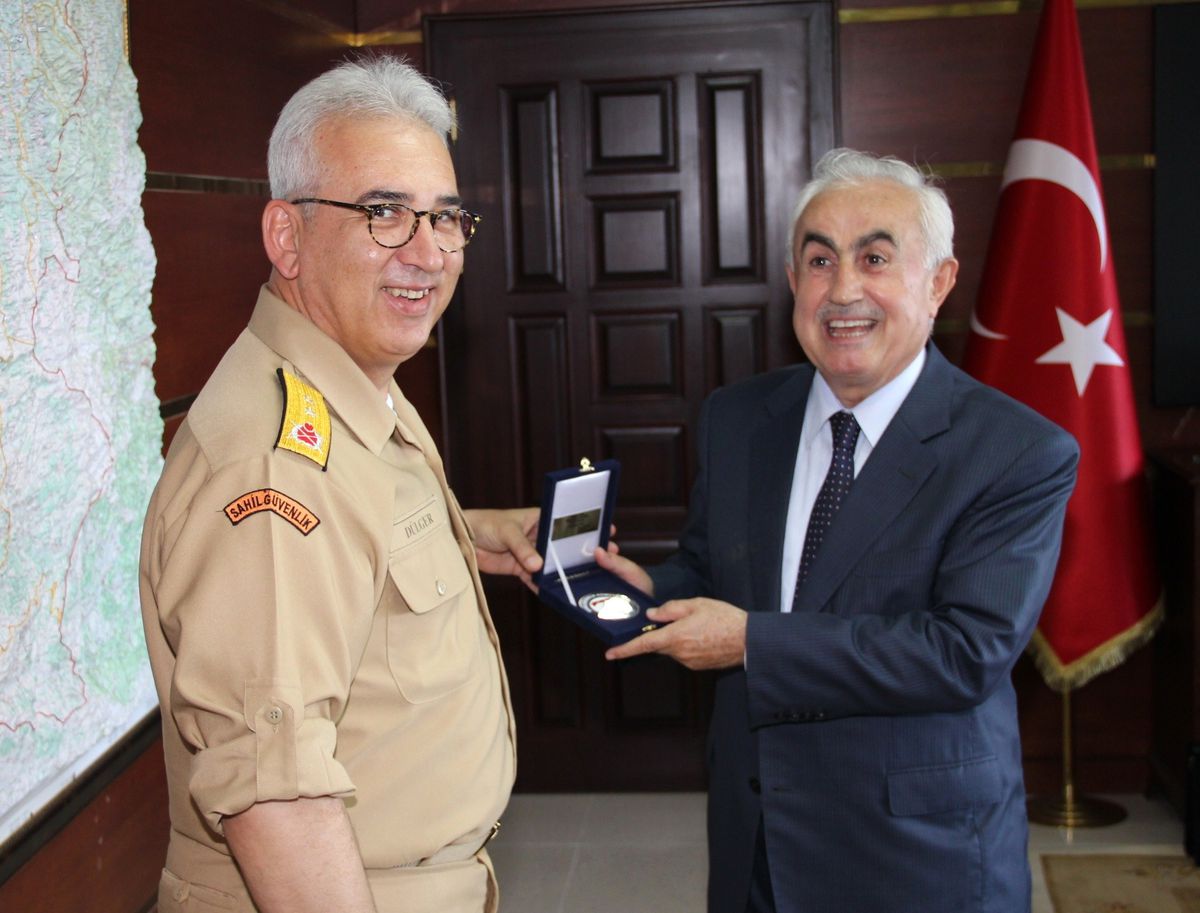 Sahil Güvenlik Komutanı Tümamiral Serdar Dülger\'den Ziyaret