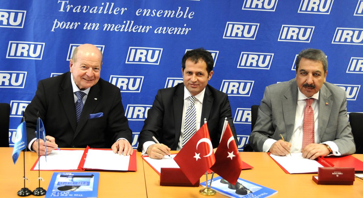 Sınır Kapılarında Bekleme Süresi Kısalıyor