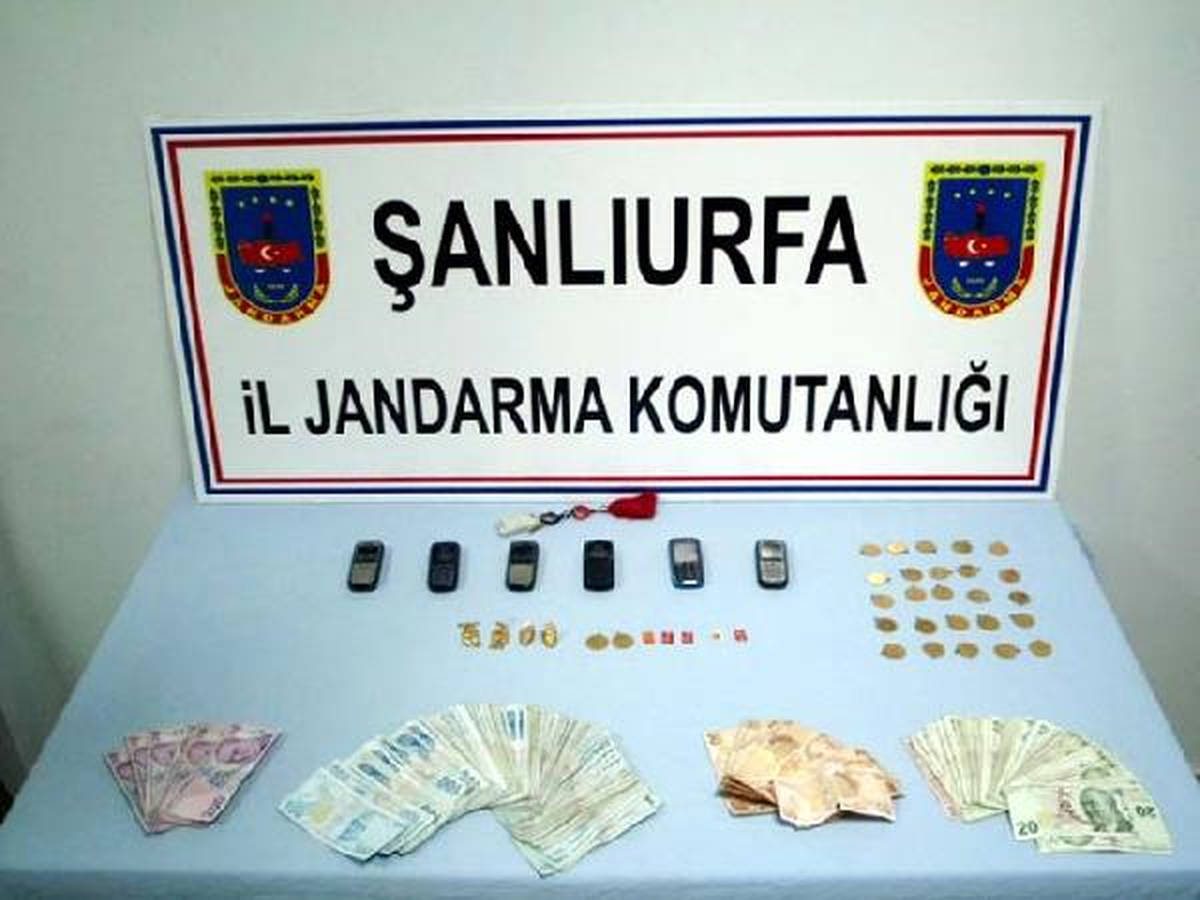 Telefonla 41 Kişiyi Dolandıran 2 Kişi Tutuklandı