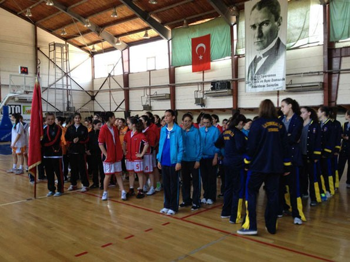 Türkiye Basketbol Yıldız Kızlar Yarı Finali Yapıldı