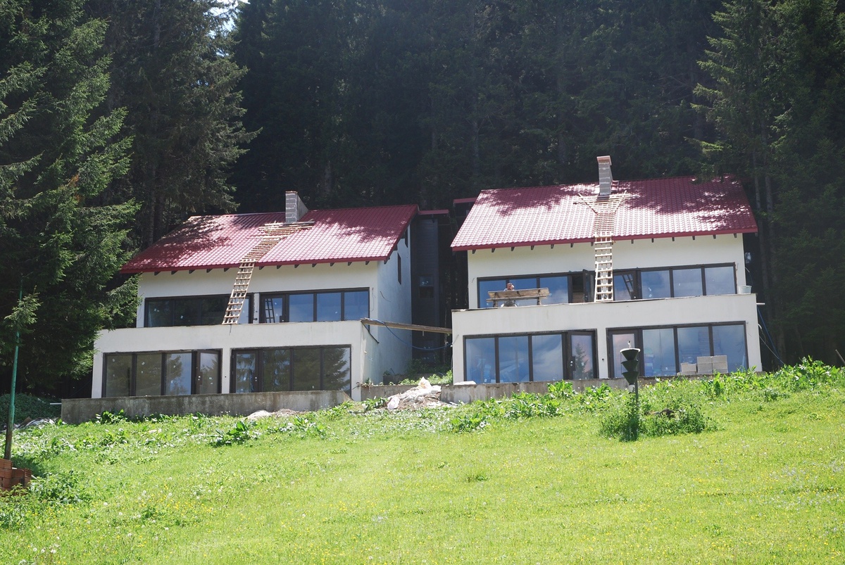 2 Aylık İşi 8 Yılda Bitiremeyen Müteahhitin İşine Son Verdi