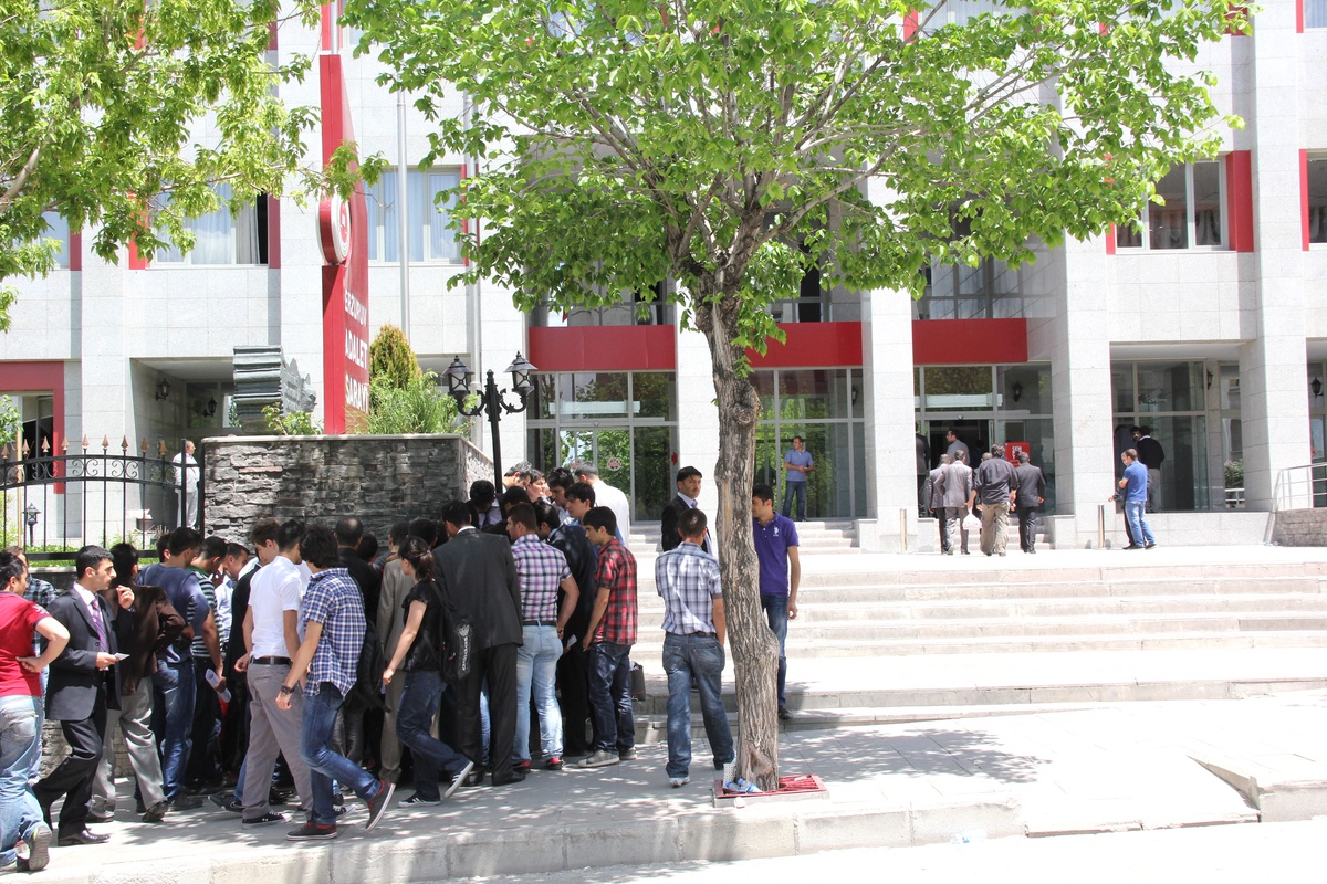 380 İnfaz Koruma Memuru Alımına 3500 Kişi Başvurdu