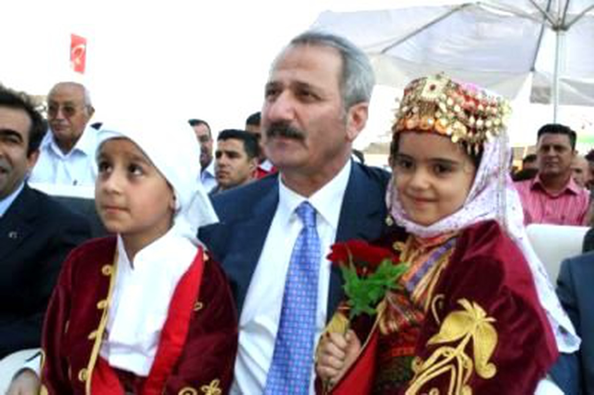 Bakan Çağlayan: "Öğrenciler Kuran-I Kerim\'i Okullarda Öğrenecek"