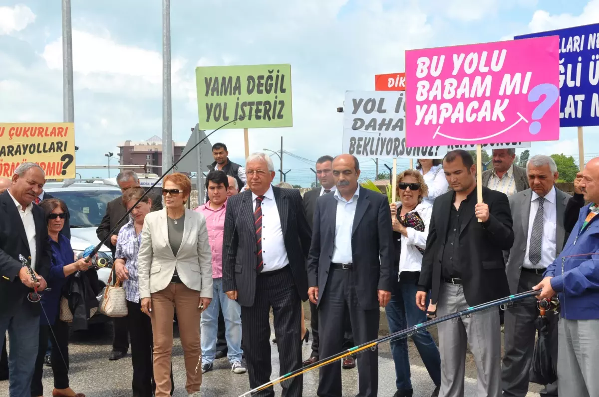 Belediye Başkanından Yol Eylemi