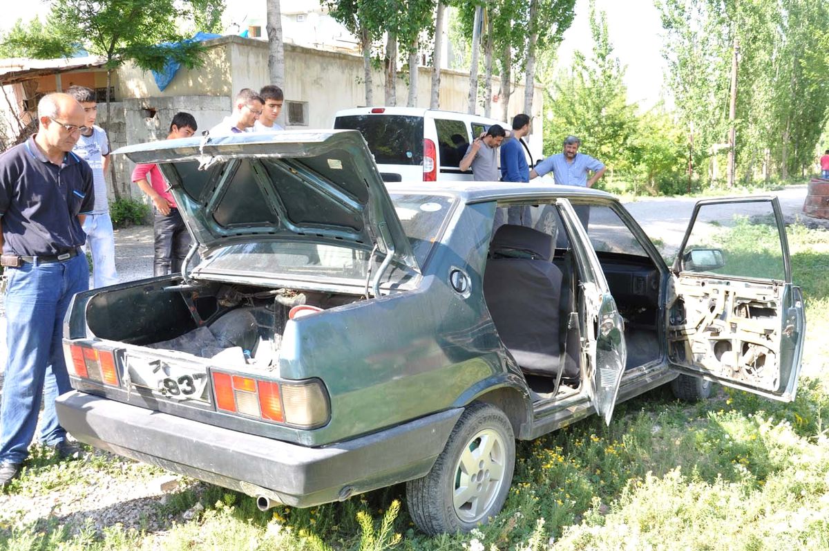 Çalınan Otomobil, Boş Bir Arazide Bulundu