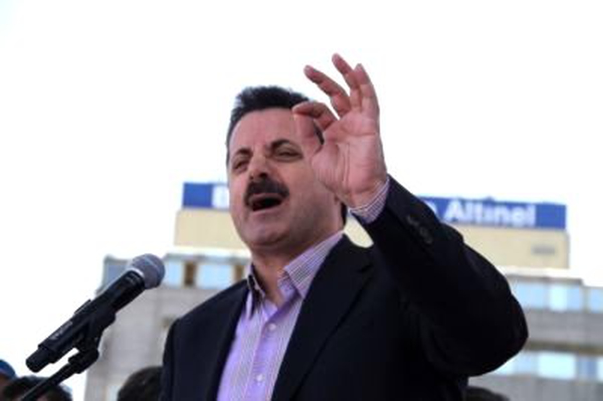 Bakan Çelik\'ten THY Açıklaması