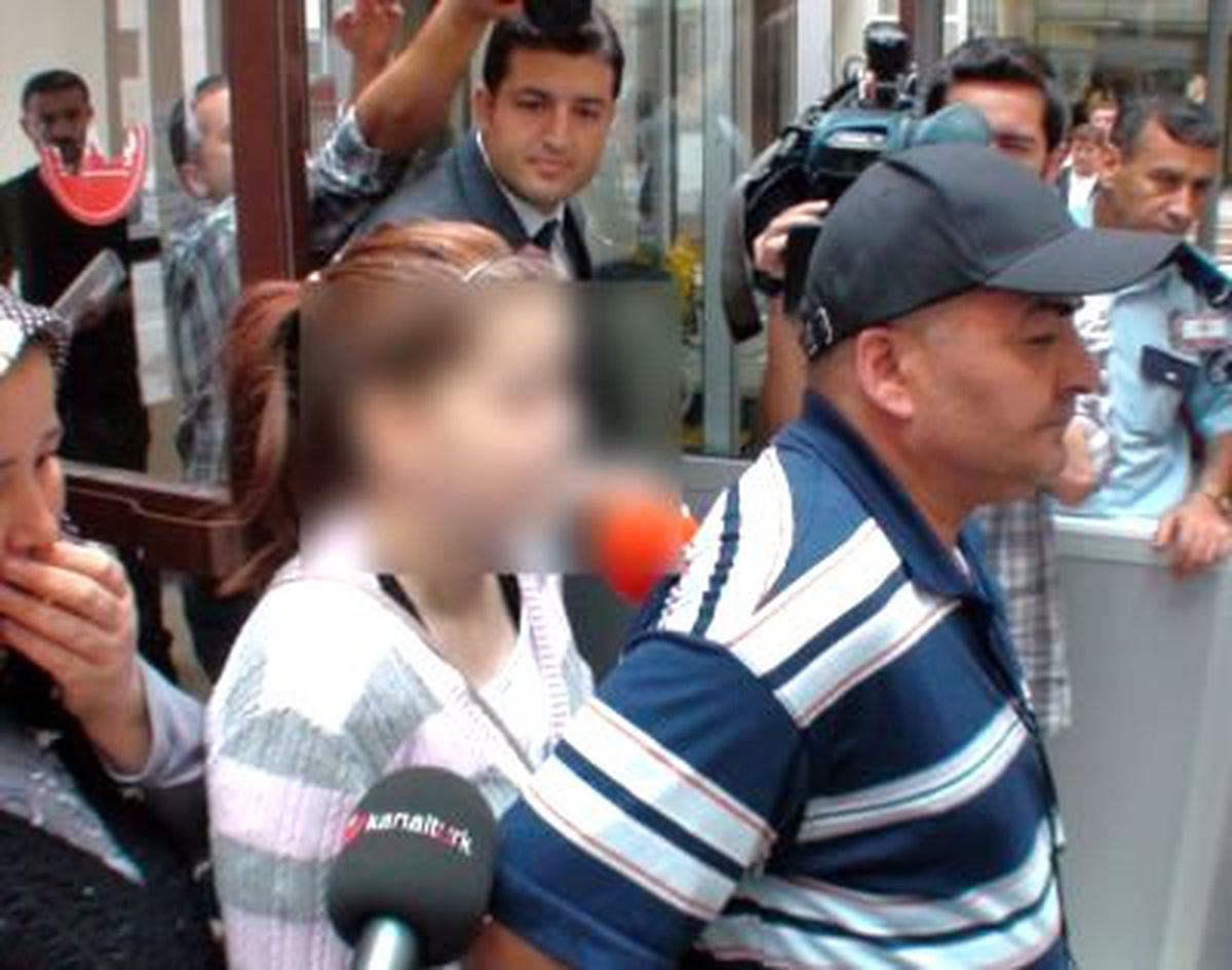 Düşen Bebeği Kan Pıhtısı Zannetmiş