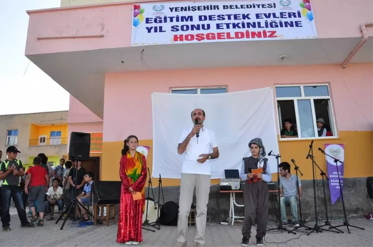 Eğitim Destek Evi Öğrencilerinden Şölen