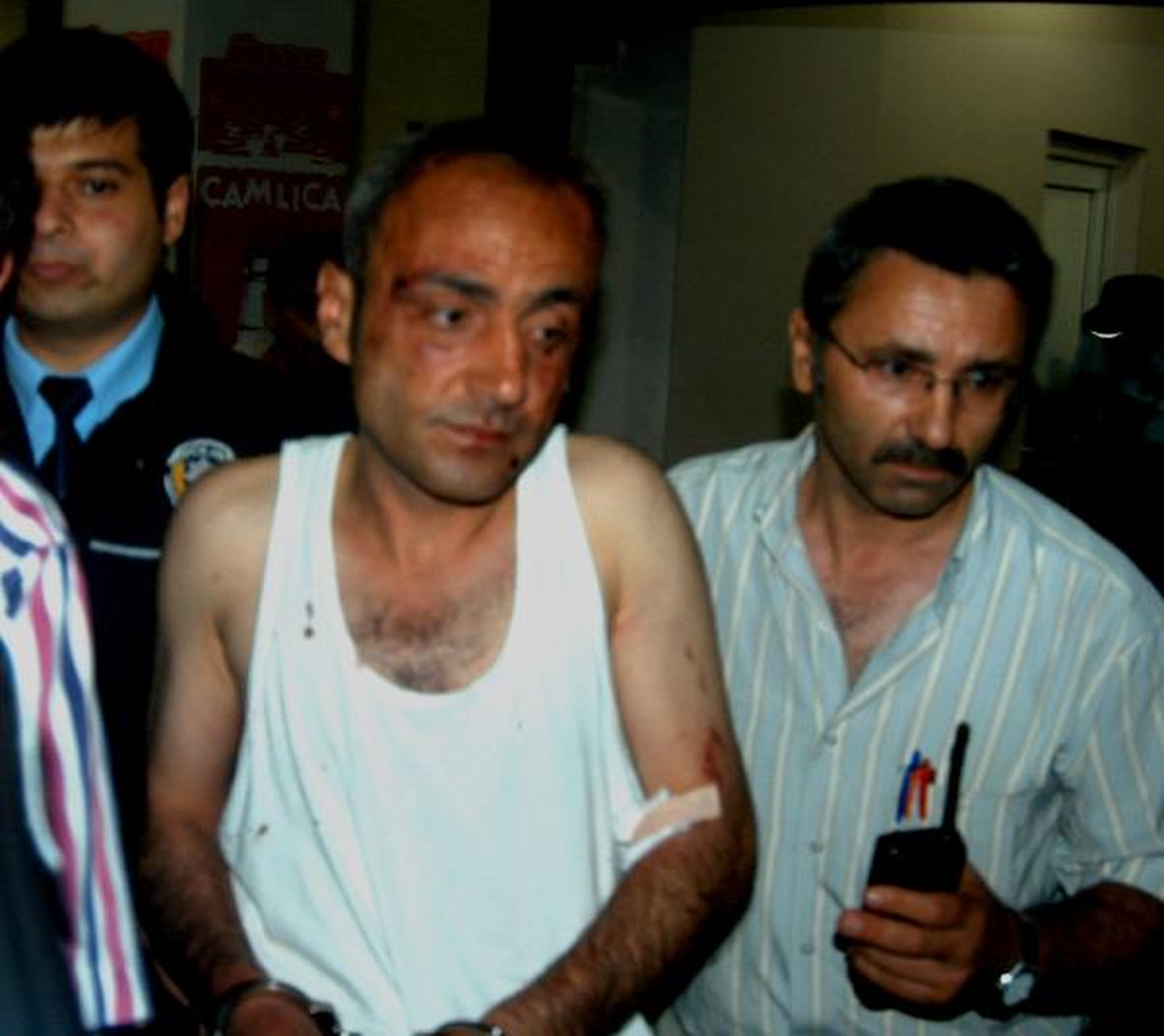 Eşi Terk Etti, Kayınpederini Çakı ile Ağır Yaraladı